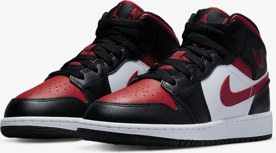Nike Air Jordan 1 Mid (GS) - Noir/Rouge feu - White - 554725-079 - EUR 37,5  | bol