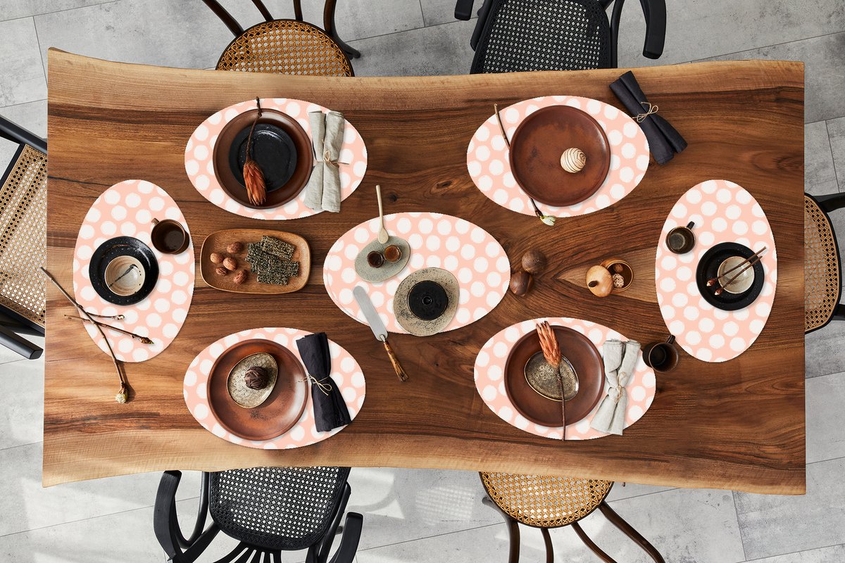 Placemats ovaal - Onderleggers - Ovale placemats - Stippen - Roze - Patroon - 8 stuks