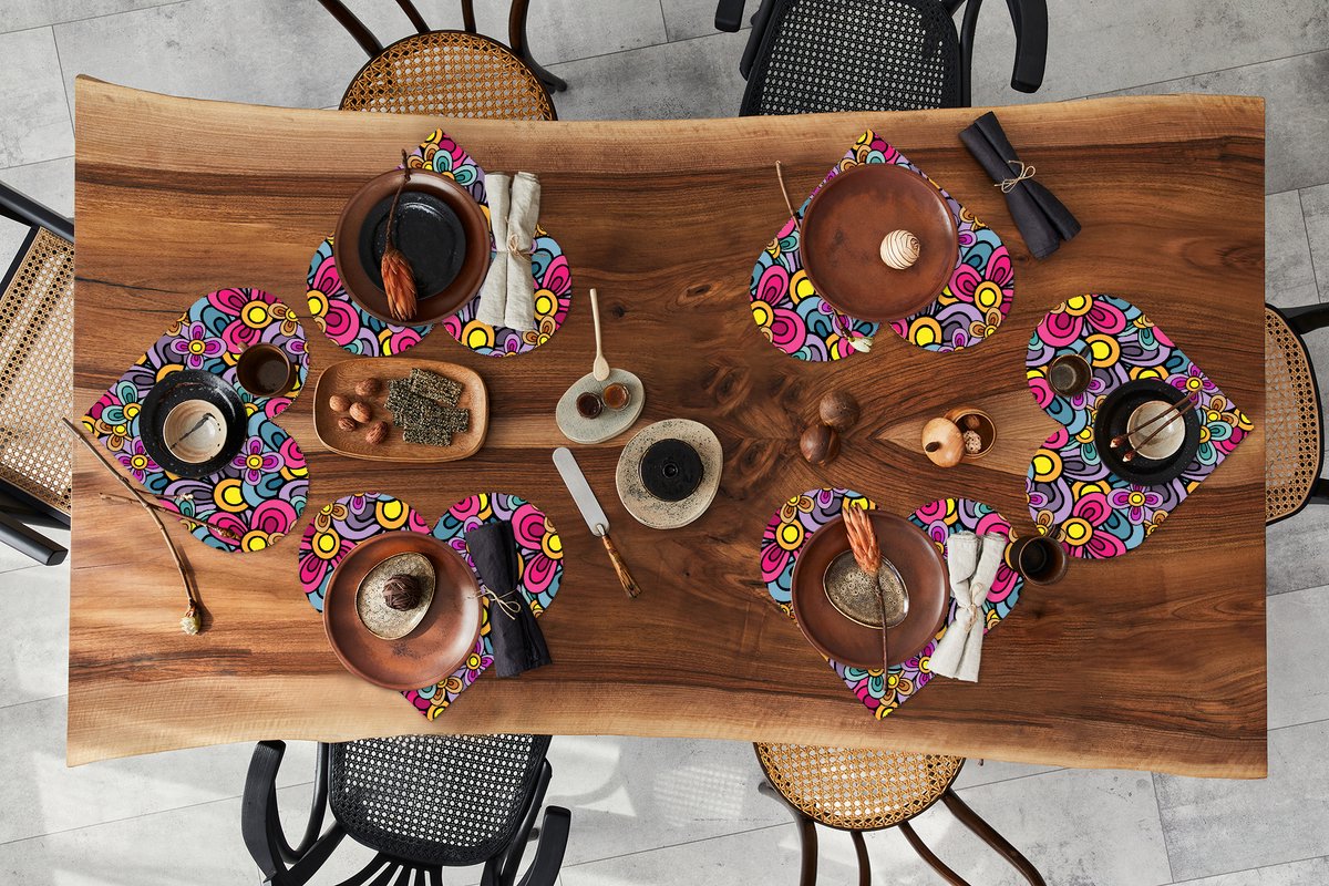 Onderleggers - Placemats - Placemats hartje - Patroon - Hippie - Bloemen - Paars - 6 stuks