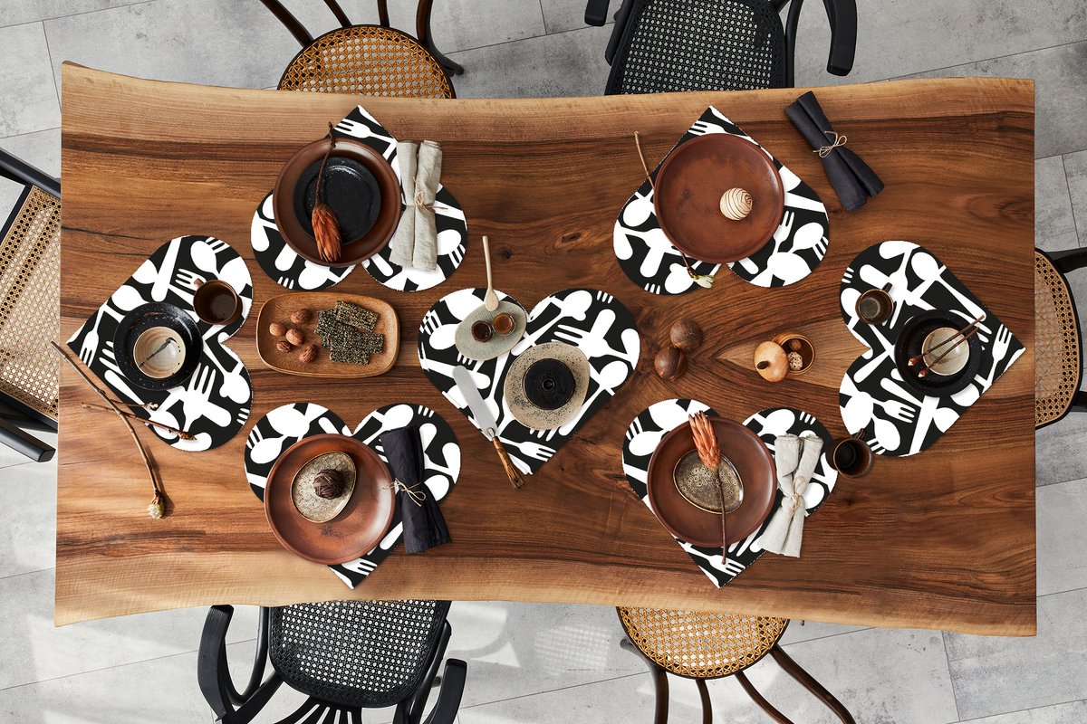 Onderleggers - Placemats - Placemats hartje - Bestek - Patronen - Zwart Wit - 8 stuks