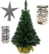 Volle kunst kerstboom 75 cm in jute zak met zilveren versiering 37-delig - Kerstdecoratie set