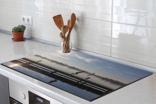 KitchenYeah® Inductie beschermer 80x52 cm - Rotterdam - Skyline - Water - Kookplaataccessoires - Afdekplaat voor kookplaat - Inductiebeschermer - Inductiemat - Inductieplaat mat