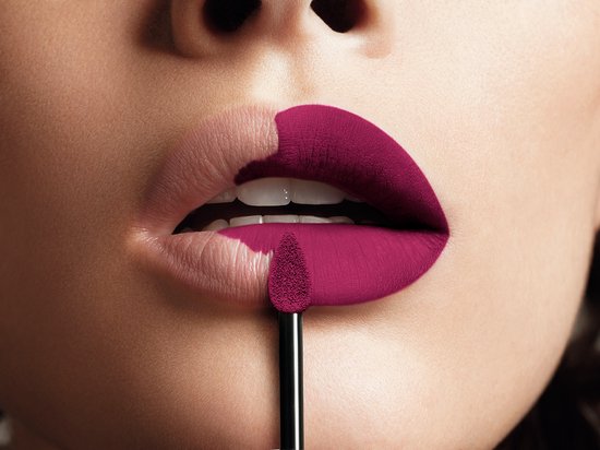 L'Oréal Paris Rouge Signature Lippenstift - 131 I Captivate – Paars – Matte Vloeibare Lipstick