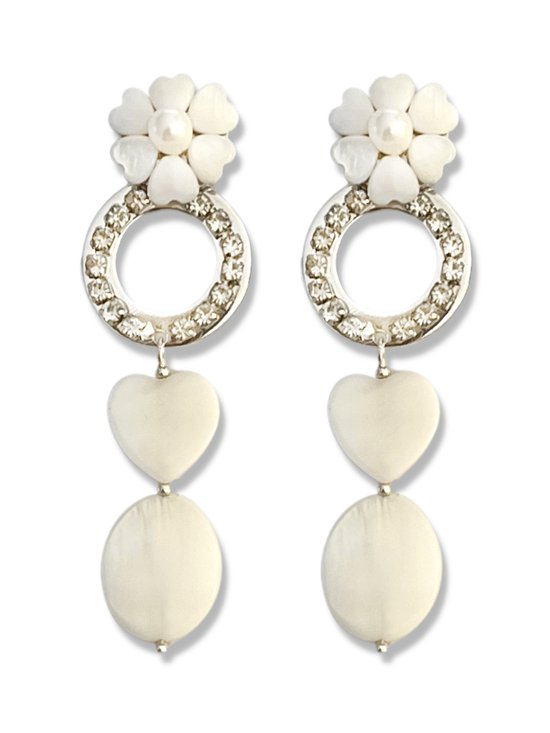 Zatthu Jewelry - N22SS485 - Ivey witte statement oorbellen met bloem