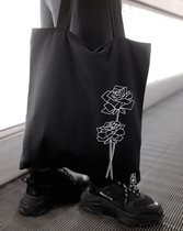 Studio Align Hua Tote bag 42 x 38 cm – Schoudertas met Rits – Handtas met vak binnen - 100 % Katoenen Tas Roos Bloem Design – Totebag Katoen – Dames – Heren – Zwart - Boodschappent