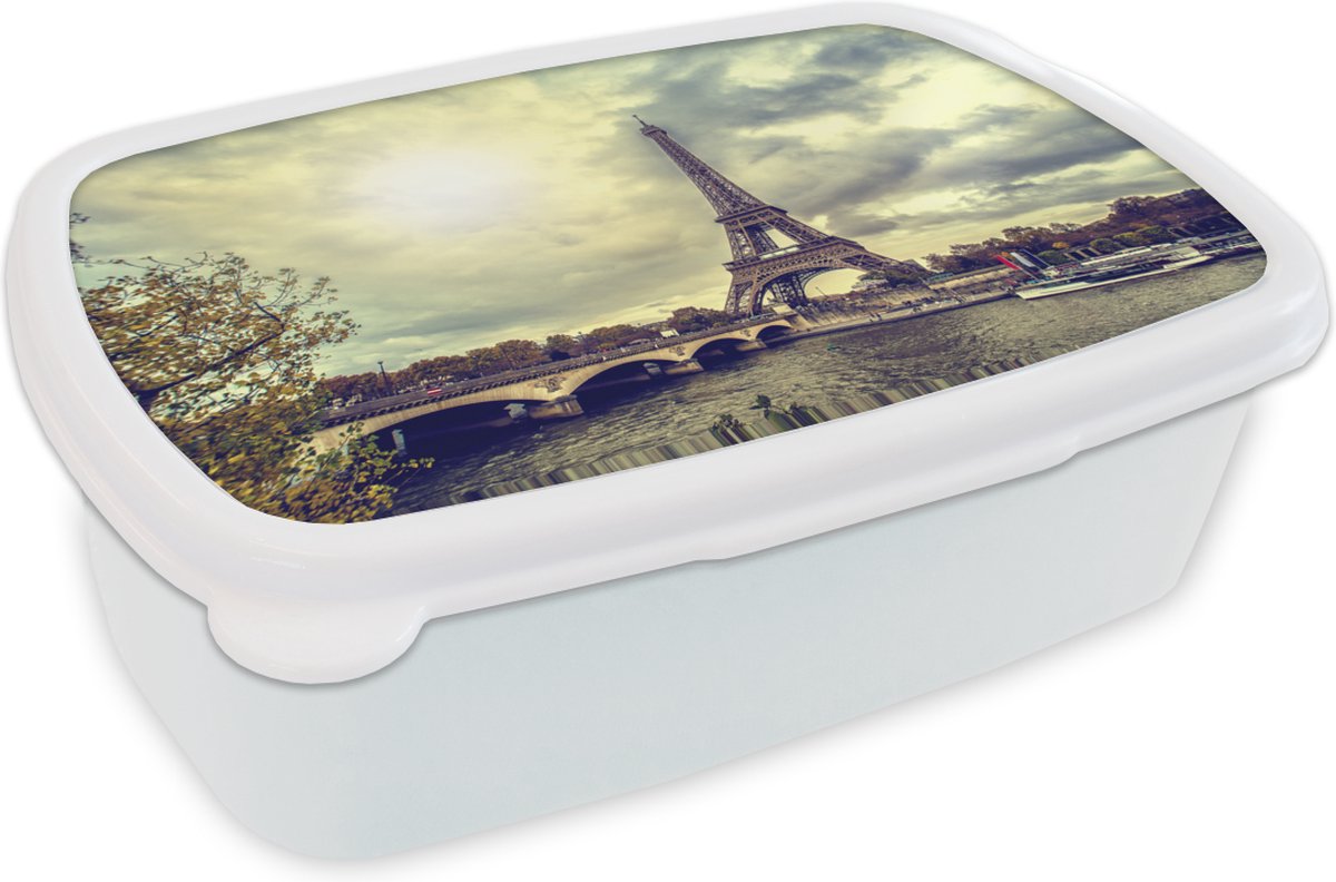 Broodtrommel Wit - Lunchbox - Brooddoos - Uitzicht over het water op de Eiffeltoren en Parijs - 18x12x6 cm - Volwassenen