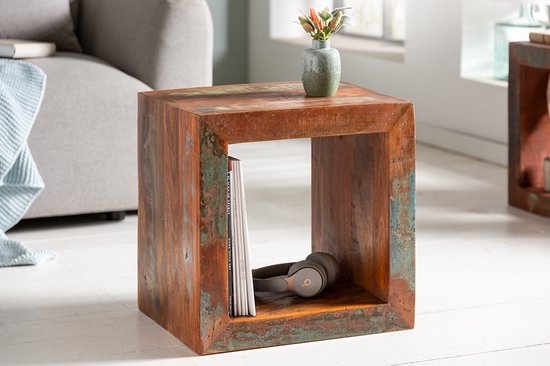 Stevige bijzettafel 45 cm gekleurde kubus gemaakt van gerecycled houten  plank | bol.com