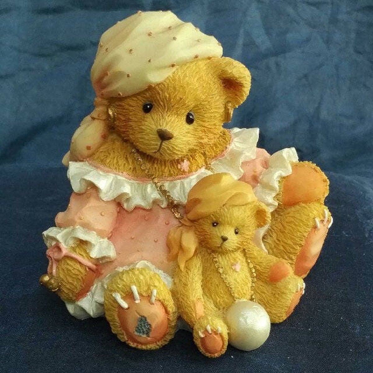 Cherished teddies beeldje Carrie