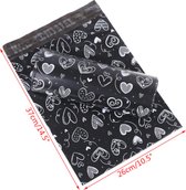 Verzendzak | Zwart | Wit | Hartjes | 25 stuks | 26 x 37CM | Verzendzakken | Verzendzakken voor kleding/webshop | Verzendzakken plastic | Verzendenveloppen | Poly mailer | Koeriersz