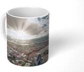 Mok - Zonnestralen schijnen over het centrum van Brisbane in Australië - 350 ML - Beker