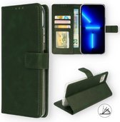 HB Hoesje Geschikt voor Apple iPhone 13 Pro Groen - Portemonnee Book Case - Kaarthouder & Magneetlipje