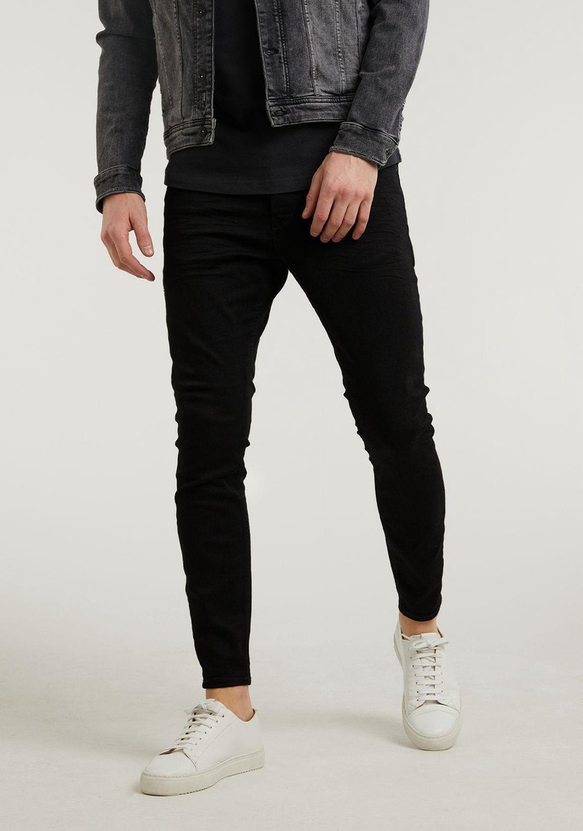 Chasin' Jeans IGGY SHADOW - BLACK - Maat 29-34