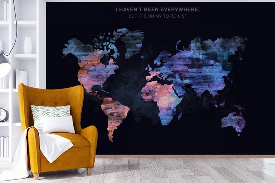 Papier peint photo en vinyle - Carte du monde aux anciennes couleurs pittoresques avec texte largeur 450 cm x hauteur 300 cm - Tirage photo sur papier peint (disponible en 7 tailles)