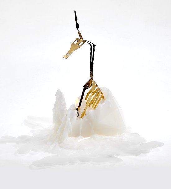 PyroPet Einar White (Scented) - Unicorn Candle - Mandarijn + Vanille & Kaneel geur