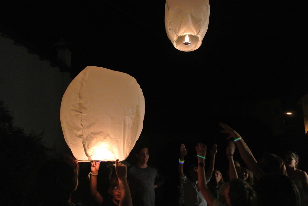 Volanterna® – XXL 2x Witte Wensballon 100 cm – Verbeterde Brander – Biologisch Afbreekbaar – Vliegende Lantaarn – Alternatief voor Vuurwerk — afbeelding 5