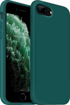Coverzs Luxe Liquid Silicone case geschikt voor Apple iPhone 7 Plus / 8 Plus - donkergroen