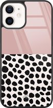 iPhone 12 hoesje glass - Stippen roze | Apple iPhone 12  case | Hardcase backcover zwart