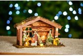 CP INTERNATIONAL Creche met 9 beeldjes en lichtslinger