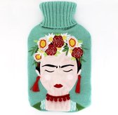 Frida Kahlo Warmwaterkruik met gebreide hoes en rubberen kruik.