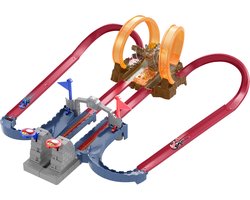 foto van Hot Wheels Mario Kart Baanset Chaos in het Kasteel van Bowser