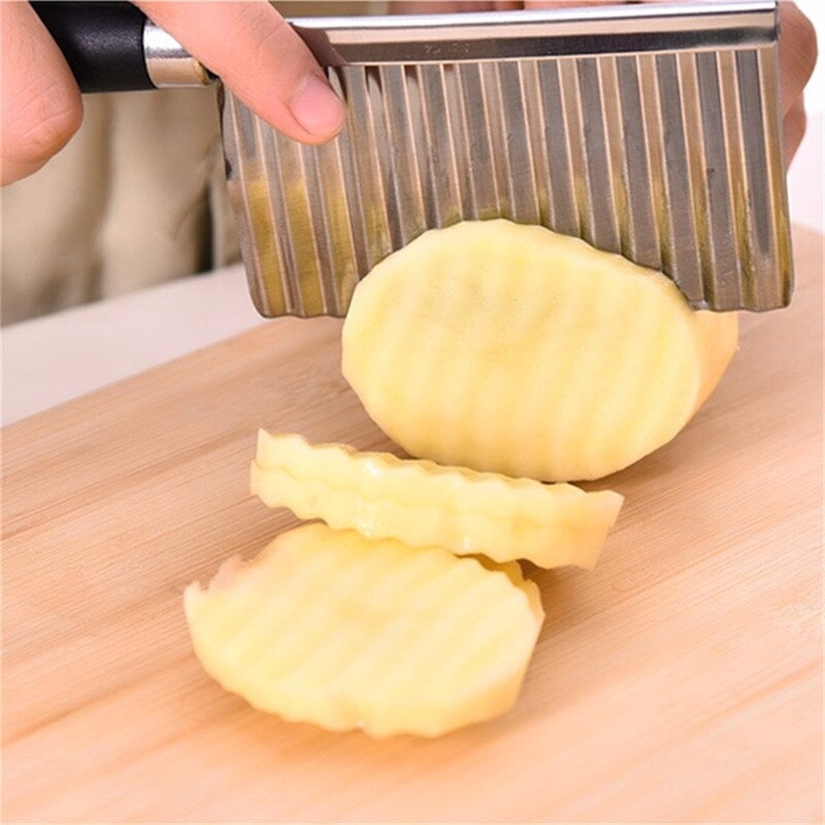 Coupe-pommes de terre - Hachoir à aliments - Couteau ondulé - Coupe-frites  - Couteau