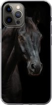 Geschikt voor iPhone 12 Pro hoesje - Paard - Boerderijdier - Zwart - Siliconen Telefoonhoesje