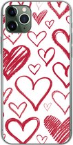 Geschikt voor iPhone 11 Pro Max hoesje - Een illustratie met verschillende hartjes op een witte achtergrond - Siliconen Telefoonhoesje