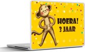Laptop sticker - 11.6 inch - Verjaardag kind - 3 jaar - Knuffeldier - 30x21cm - Laptopstickers - Laptop skin - Cover