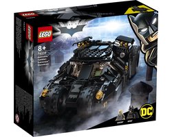 foto van LEGO DC Batman Batmobile Tumbler Scarecrow Krachtmeting - 76239