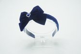 Fluweel luxe haarband – Donker blauw fluweel – Luxe haarband – Luxe accessoire - Haarstrik - Bows and Flowers