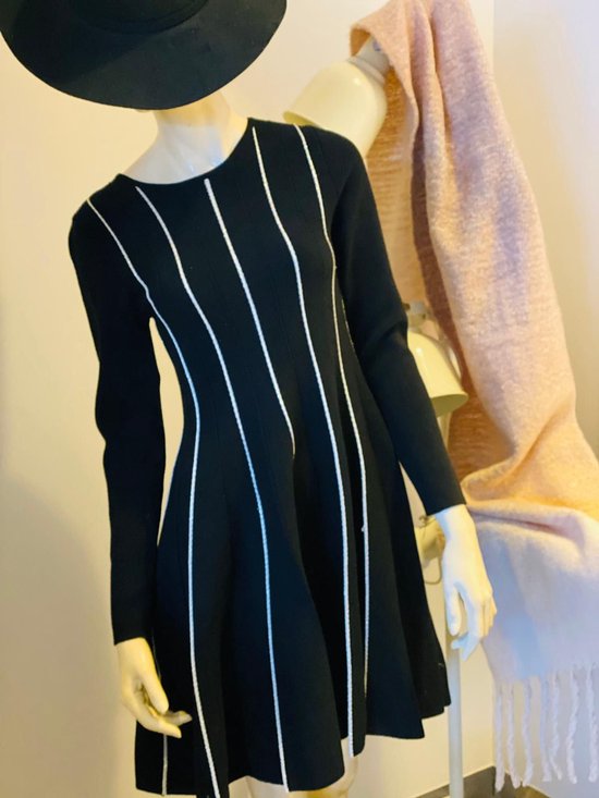 A-lijn jurk - Zwart - Glitter detail - Gelegenheidsjurk - Elegante jurk -  Warmhoudend... | bol
