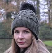 Hats&Co One Tone damesmuts met pluim - groen - met wol