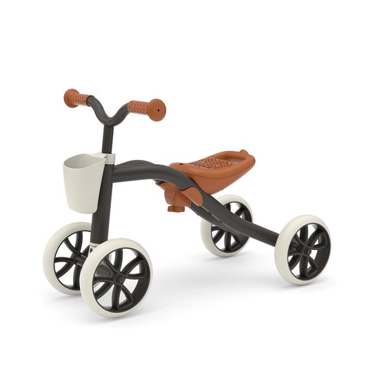 Product: Quadie Basket - 4-wiel loopfietsje met meegroei-zadel en mandje, van het merk Chillafish