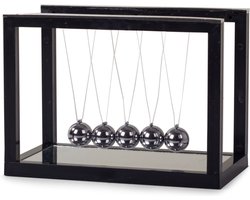 foto van Newton cradle - Newton Pendel - 5 balanceerballen voor op het bureau - 20x11x15cm