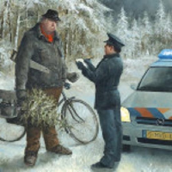 Man met fiets en politieagent bij sneeuwlandschap. Kunst door Marius van Dokkum.