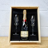 [Nice Little Things] - Champagnekist met gegraveerde flutes - Moët Standaard Deksel