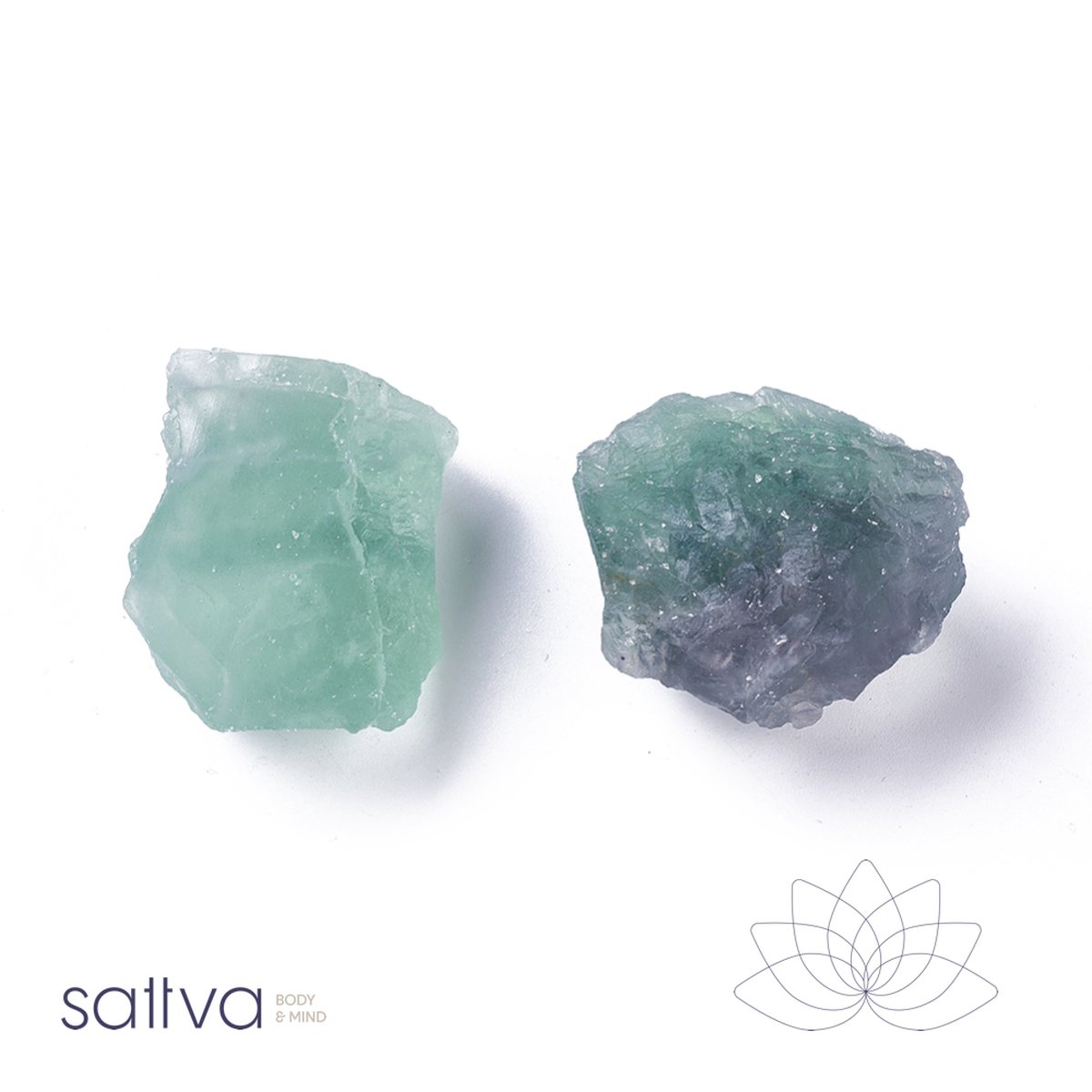 Sattva Rocks | ZELFVERTROUWEN Ruwe Fluoriet Brokjes ±30mm in een velours kado zakje (100 gram)