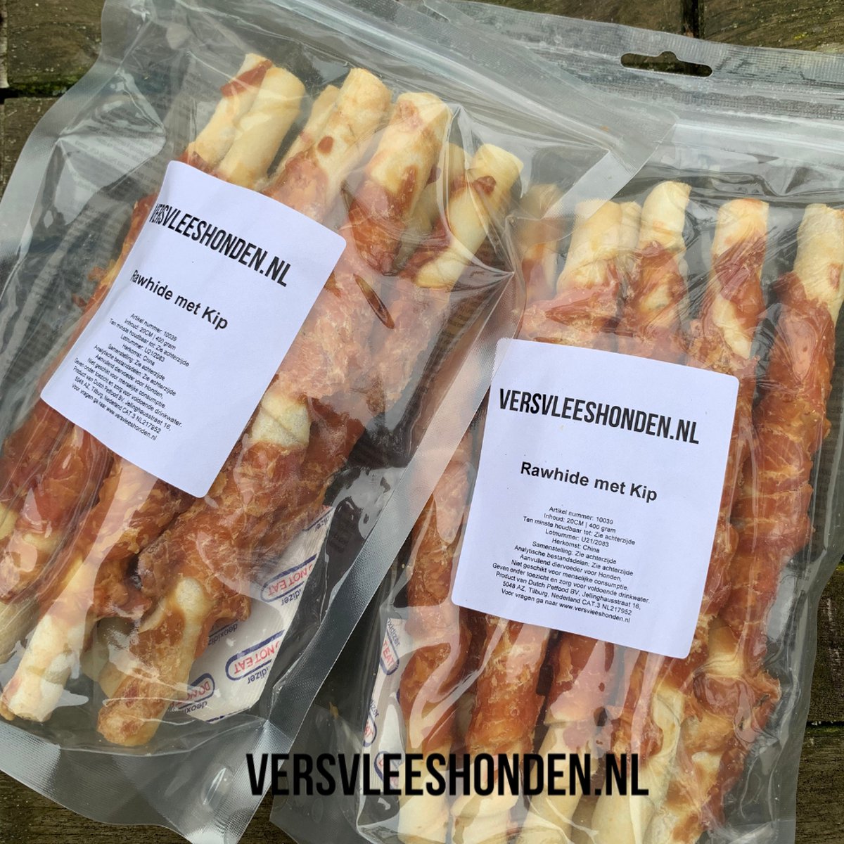 Rawhide met kip - 2x 500 gram - 20 cm - Versvleeshonden.nl