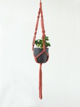 Macramé plantenhanger- roest - hoge kwaliteit - sfeervol - Handgemaakt in NL van gerecycled Oeko-tex katoen - Totaal lengte 90 cm
