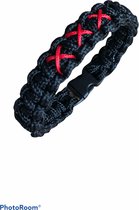 Handgemaakte Zwarte Smaller Model Paracord Armband - Duurzame Armband met Drie Rode Kruizen - Een Stijlvolle Verwijzing naar Amsterdam - Op maat gemaakt - XXX - Mokum - Andreaskruizen - 020