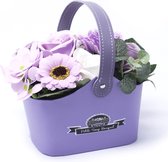 Zeepbloemboeket in mandje - Soft lavendel - Wit/Lila