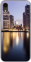 Geschikt voor iPhone XR hoesje - Rotterdam - Water - Wolkenkrabber - Siliconen Telefoonhoesje