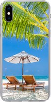 Geschikt voor iPhone Xs hoesje - Palmboom - Strandstoel - Parasol - Siliconen Telefoonhoesje