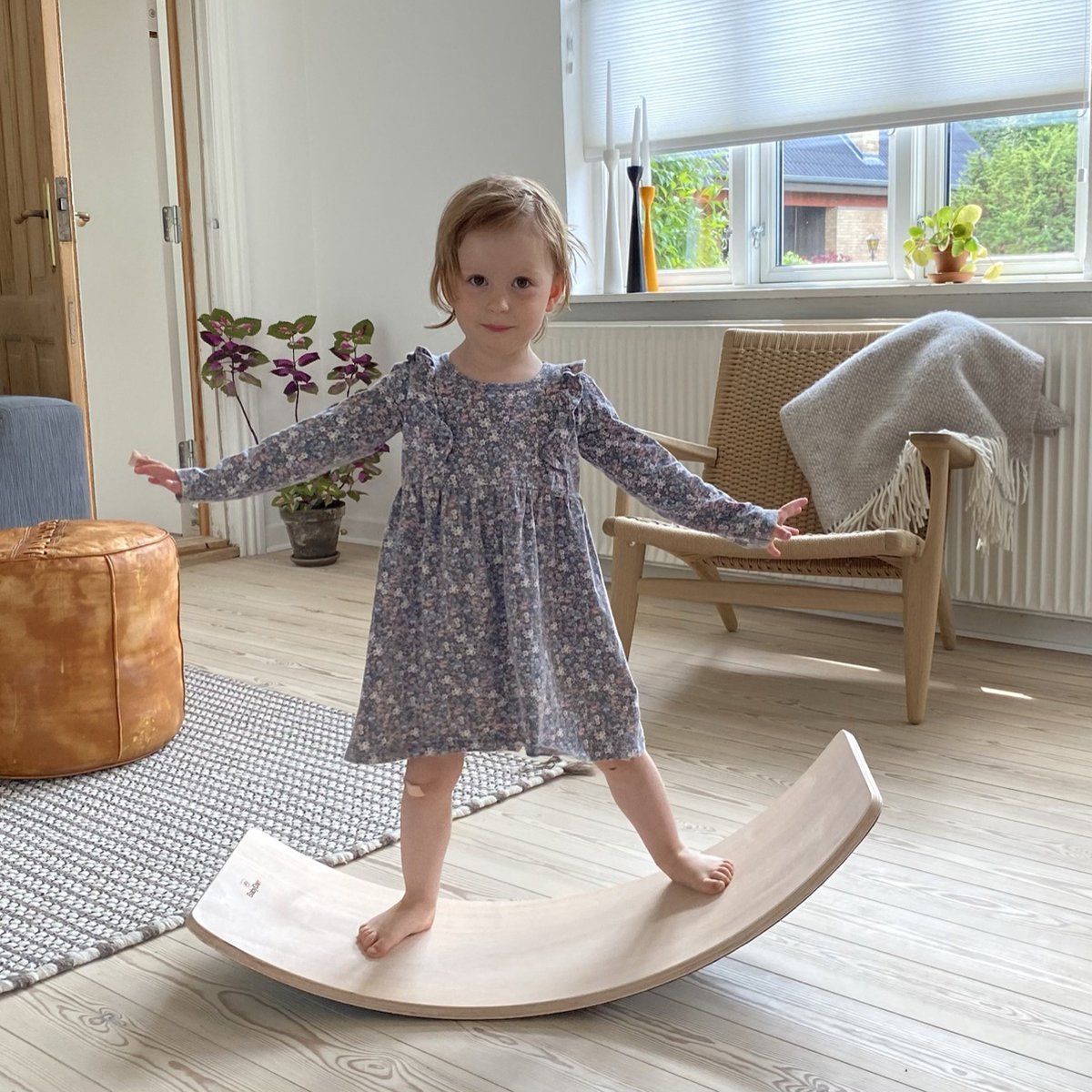 BabyDan Balance Board Beukenhout met vilt 82 cm