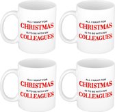 Set van 4x stuks kerstmokken All I want for Christmas is to be with my colleagues - 300 ml - keramiek - Kerstcadeau collega