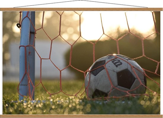 Schoolplaat – Voetbal in de Goal - 120x80cm Foto op Textielposter (Wanddecoratie op Schoolplaat)
