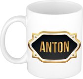 Naam cadeau mok / beker Anton met gouden embleem 300 ml