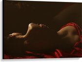 Canvas  - Naakte Vrouw gewikkeld in Rood - 100x75cm Foto op Canvas Schilderij (Wanddecoratie op Canvas)