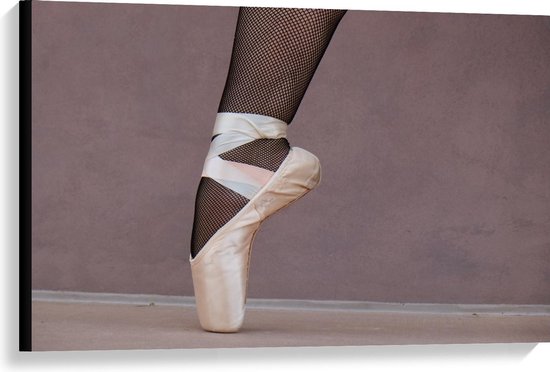 Canvas  - Ballerina met Spitzen en Panty - 90x60cm Foto op Canvas Schilderij (Wanddecoratie op Canvas)