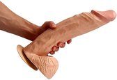 HUNG'R Realistische dildo met zuignap - Goliath - Huidskleur - Lengte 36,00 cm - Diameter Ø 7,6 cm.